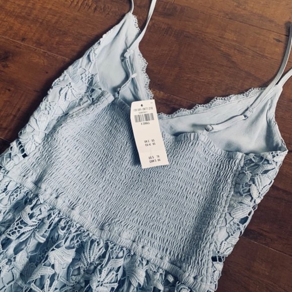 Abercrombie and Fitch Dress Size XS NWT - Picture 3 of 3